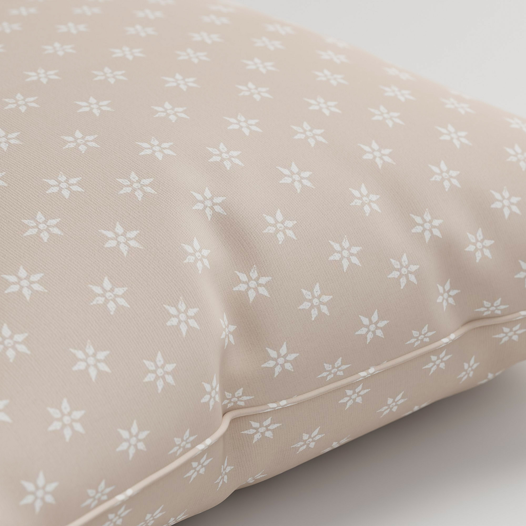 Laura Ashley Bowen Star Chalk Pink Cushion - Image 3